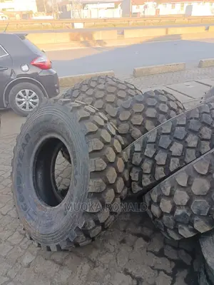 365/85r20 Goodyear Tyre
