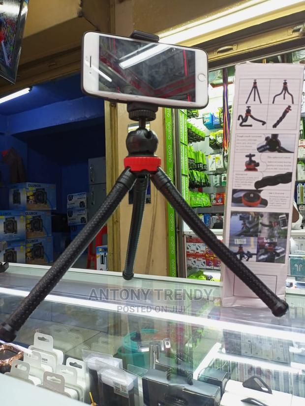 Mini Tripod Gorilla for Phone and Camera - main view