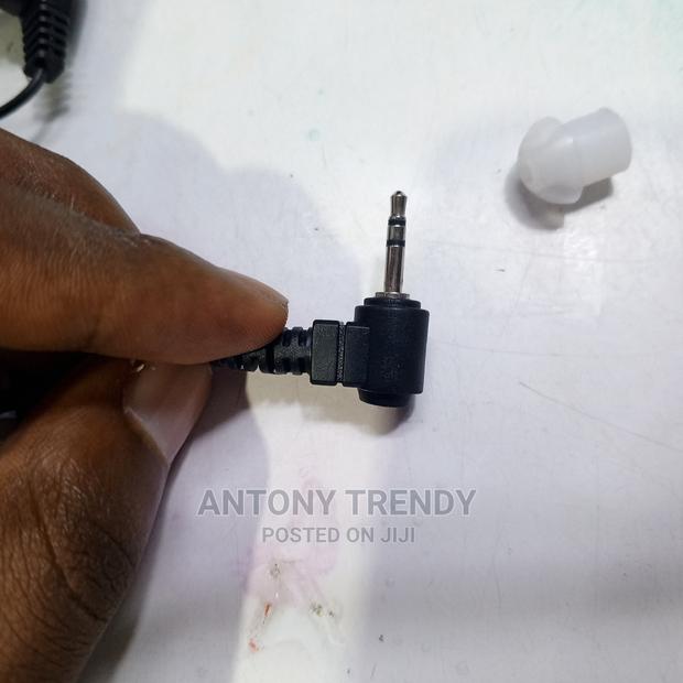 Mini Tripod Gorilla for Phone and Camera - thumbnail 2