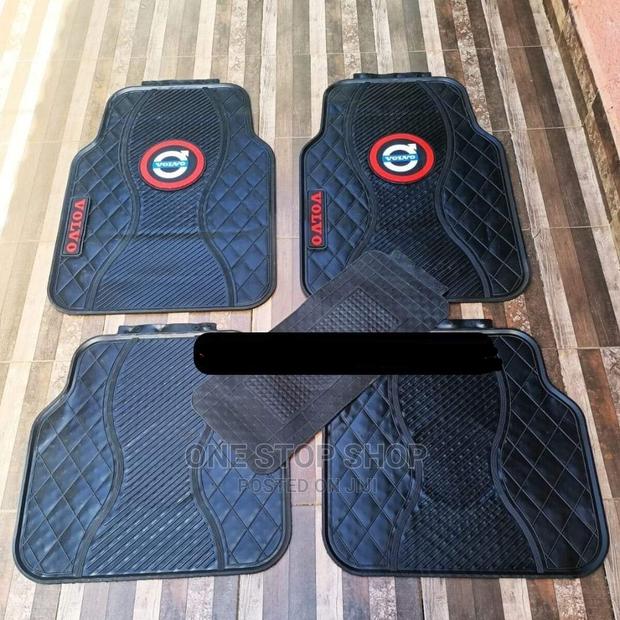 Volvo 5pcs Rubber Branded Mats