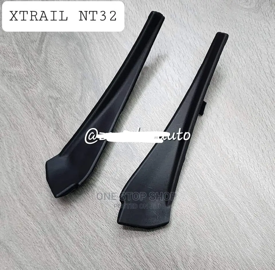 Xtrail Replacement Windscreen Finisher