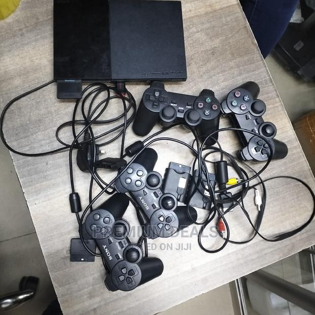 Ps2 Slim Chipped With 10games