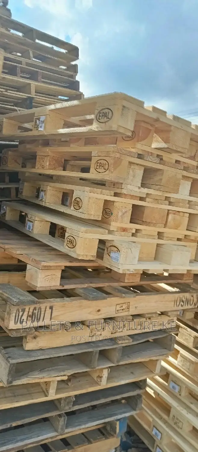 Wooden Pallets 076