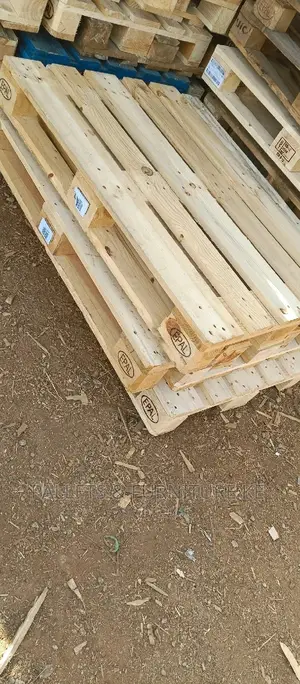 Wooden Pallets 076