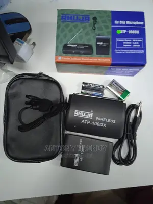 WIRELESS Lapel Microphone for Preaching