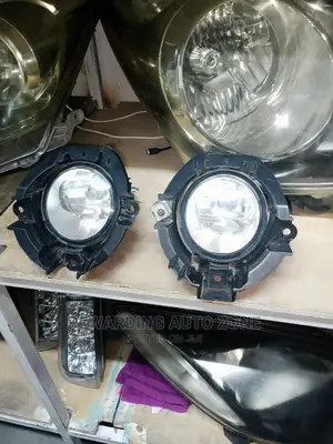 Voxy 2005 Foglights.
