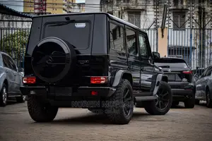 Mercedes-Benz G-Class 2016 Black