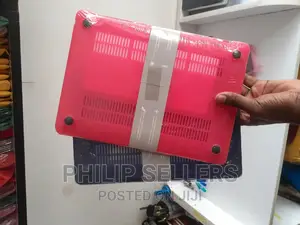 Macbook Plastic Case