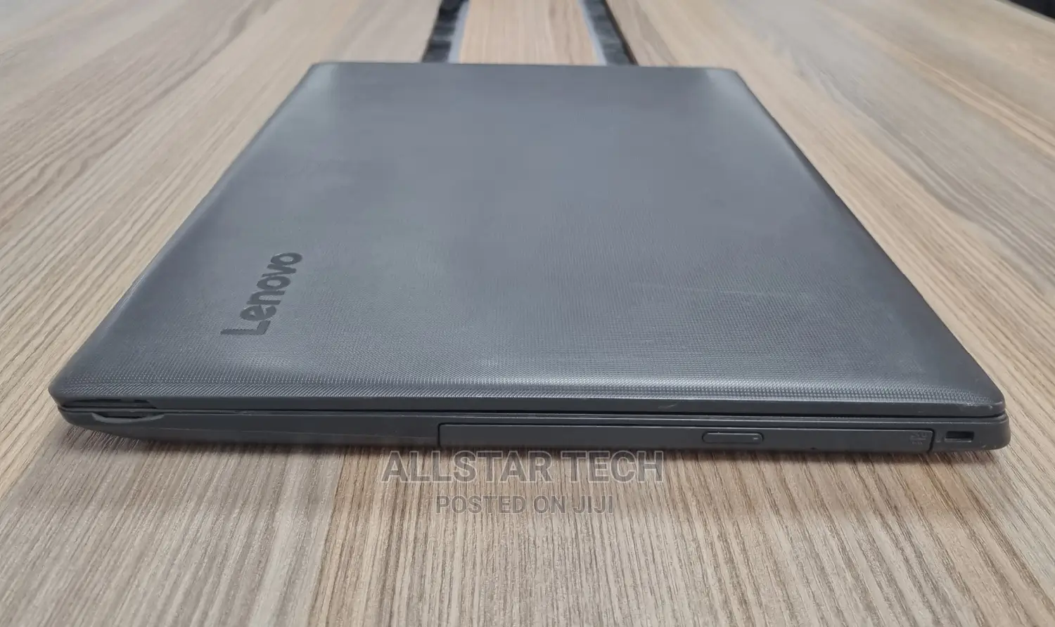 Laptop Lenovo IdeaPad 130 4GB Intel Core I5 HDD 1T