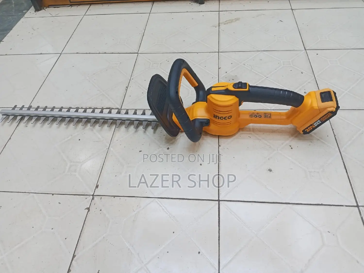 Cordless Fence Trimmer