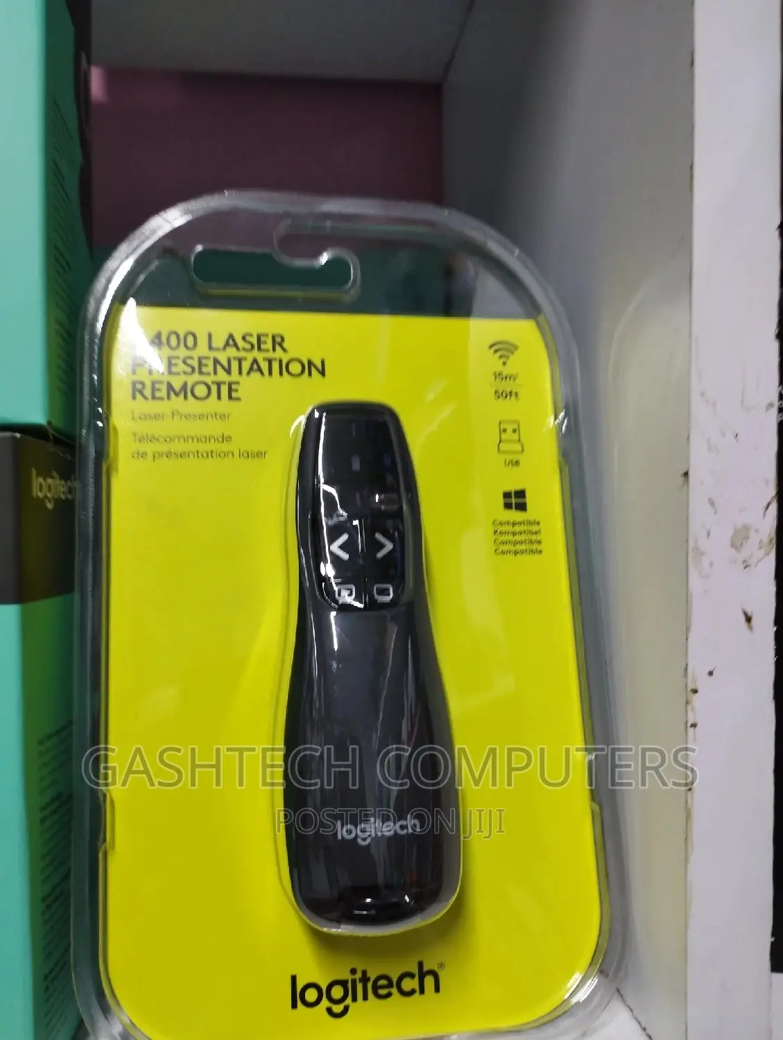 Logitech R400 Wireless Presentation Remote With Laser Pointe
