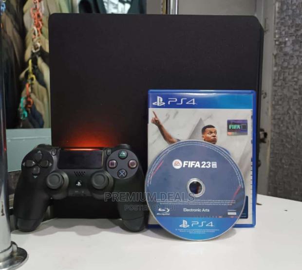 Six Months Used Playstation4 Slim