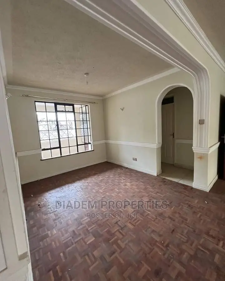 3bdrm Apartment in Valley Arcade for rent