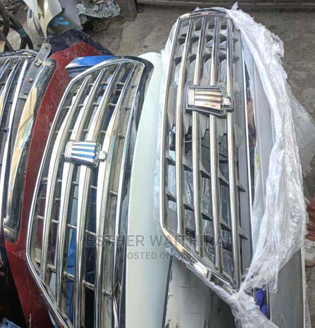 Toyota Crown Grills