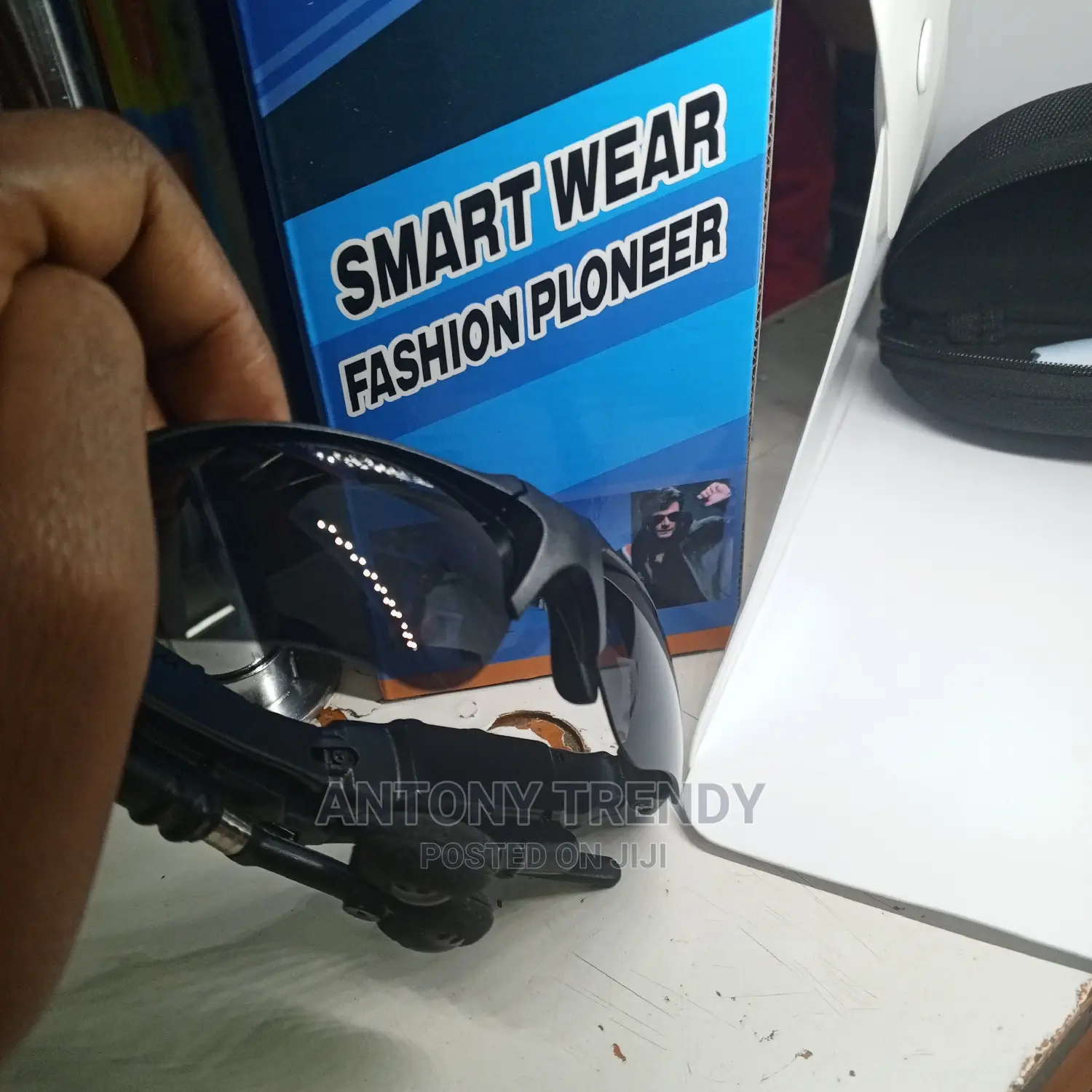 Bluetooth Sunglasses, Bluetooth Earphones, Sunglasses
