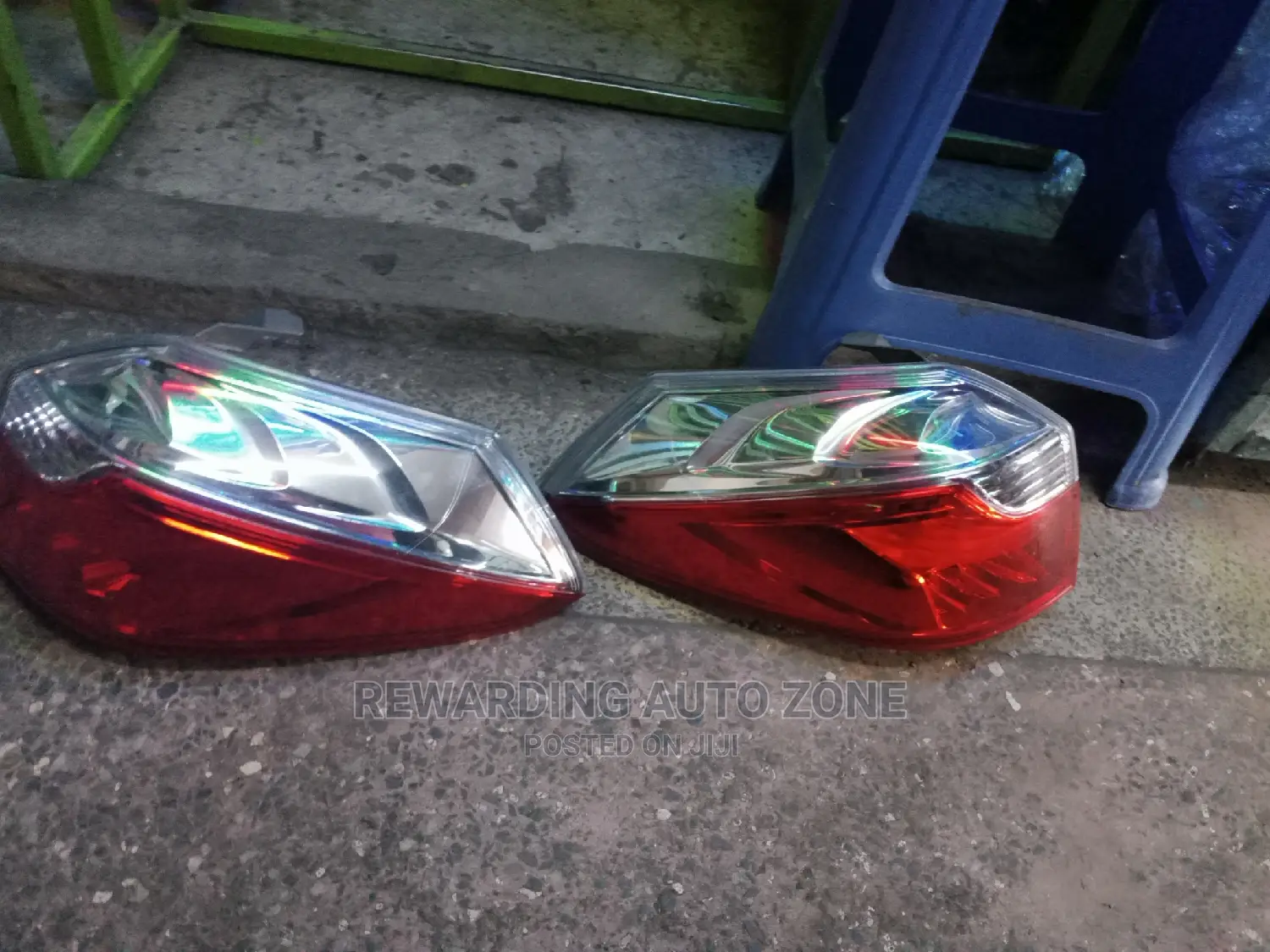 Honda Fit Shuttle 2015 Backlights.
