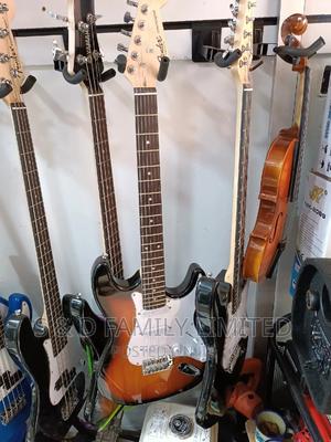 Fender 24 Freet Electric Guitar - thumbnail 2