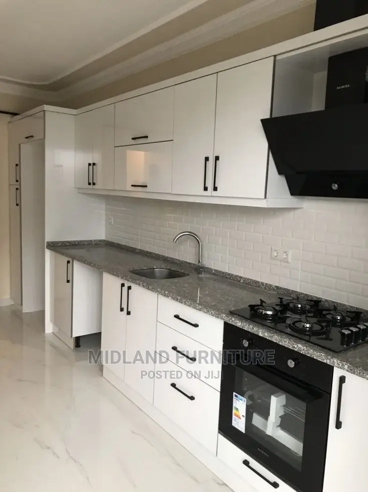 Kitchen/ Wardrobe Installation / Kitchen Cabinet
