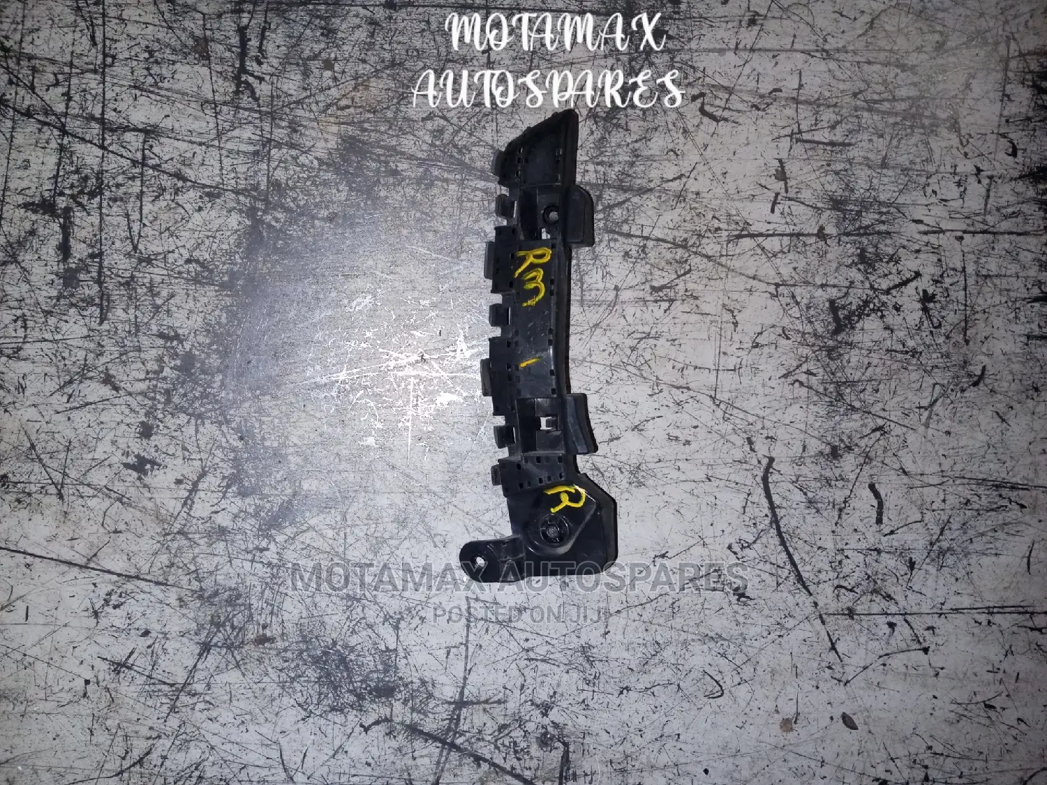 Honda CR-V RM1 Front Bumper Slide