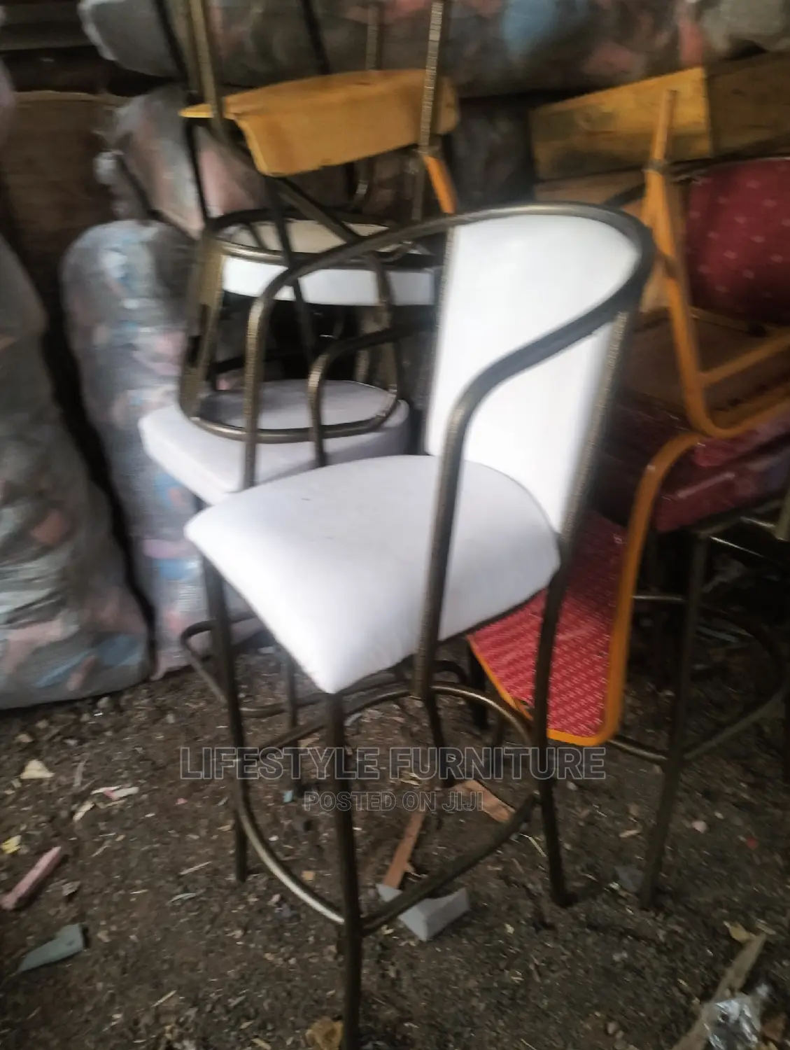 Elegant Bar/ Counter High Stools
