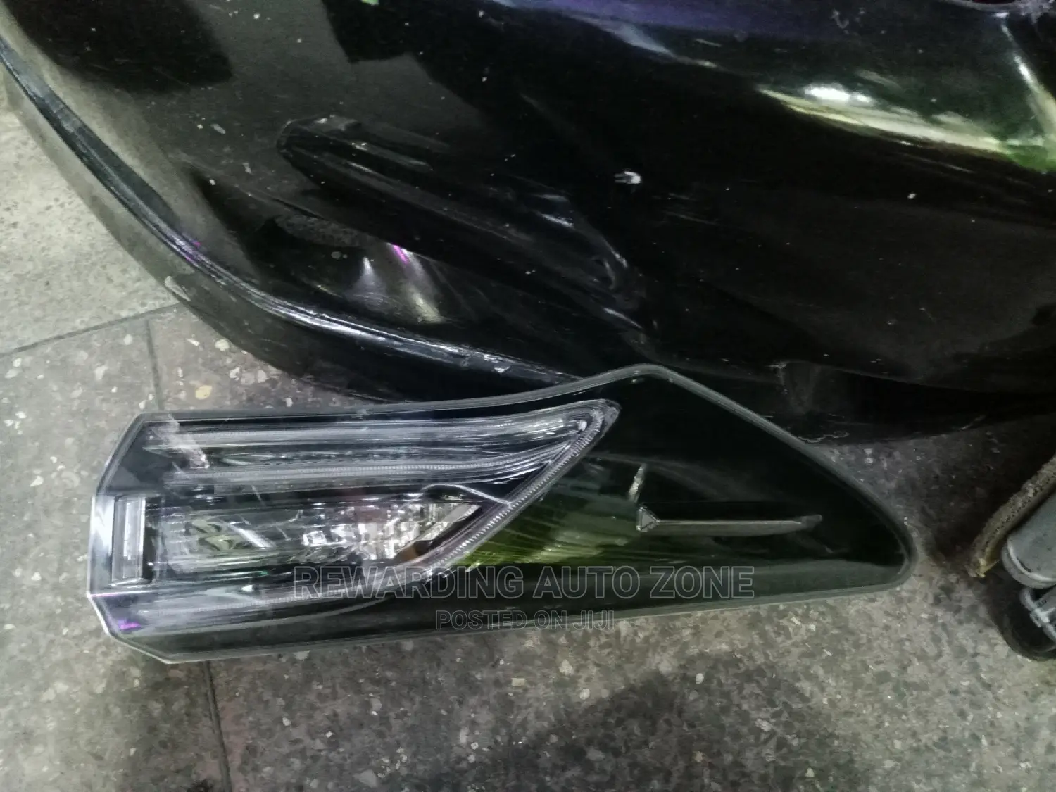 Harrier New Model Tailgate.