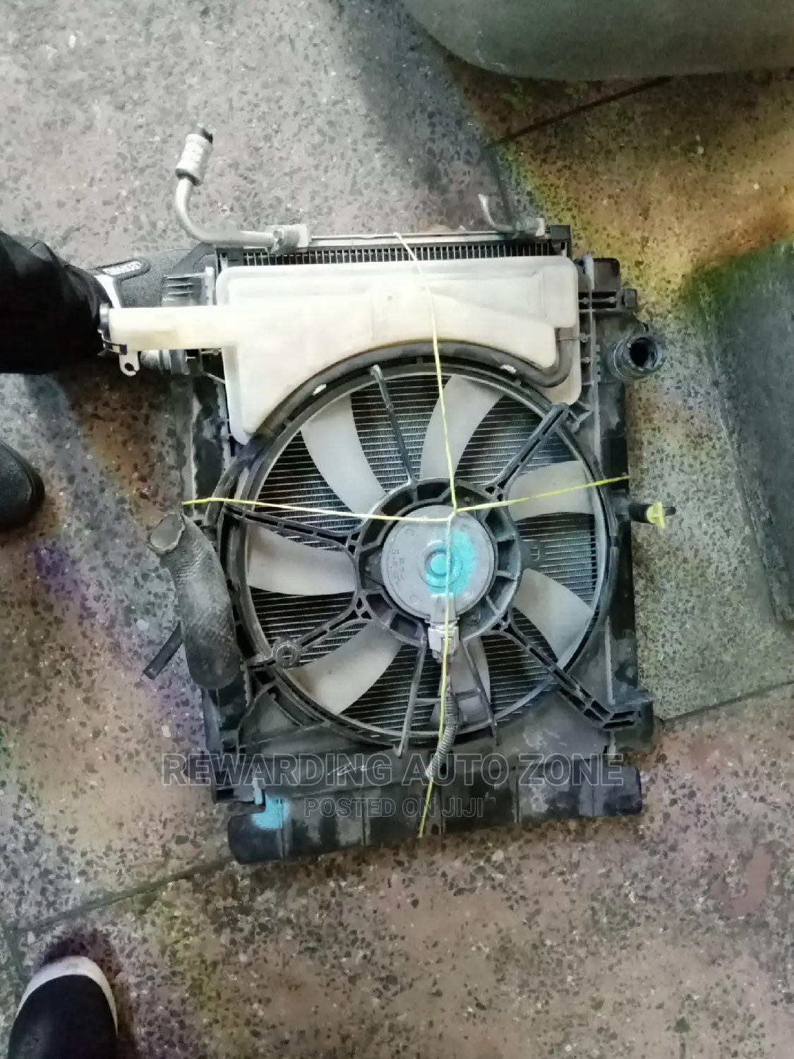 Vitz Jiwela New Model Radiator Complete.