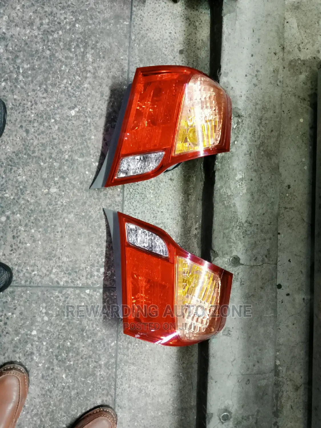 Axio 2008 Backlights.