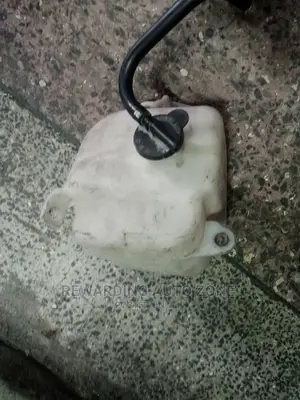 Axio 2009 Coolant Reserve Tank.
