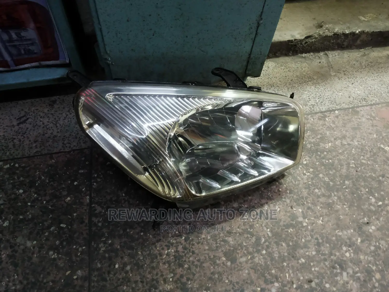 Rav4 Ca26 Old Headlight Non Xenon.