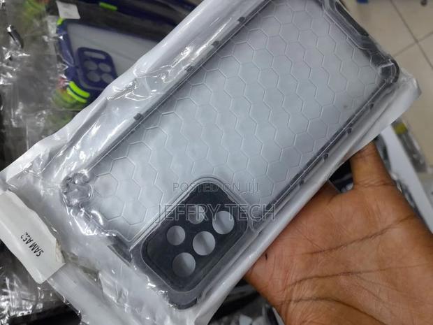 Samsung A52 Honeycomb Transparent Case Anti Falling Protect - thumbnail 3