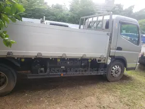 Mitsubishi Canter, 2016, Manual, Diesel, 5 Ton Capacity