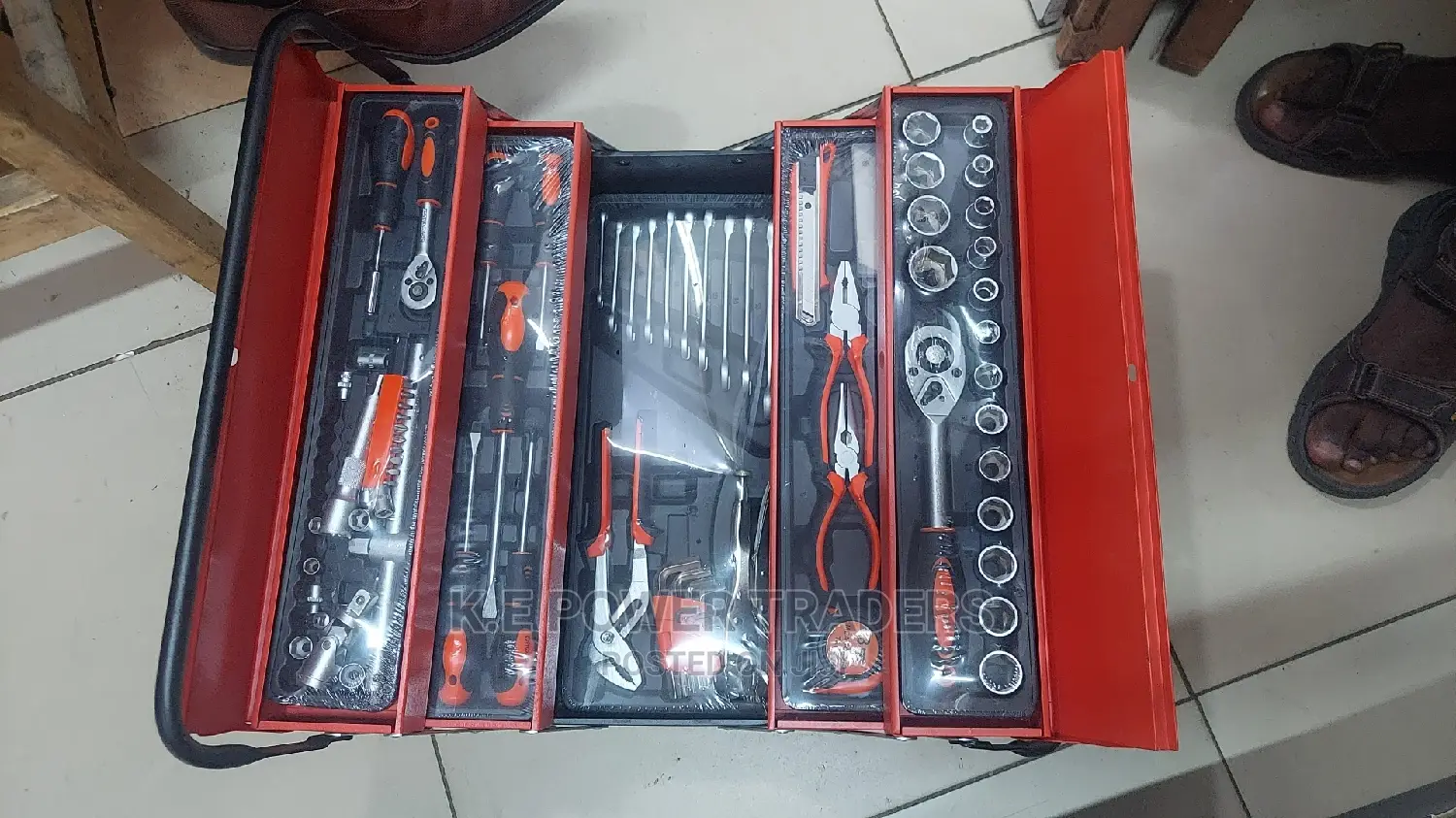 Metal Tool Box With 85 Tool Set
