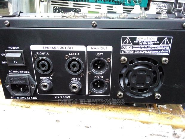 Powered Mixer