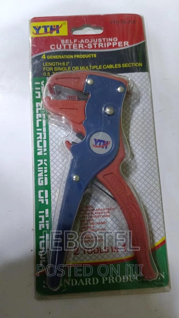 Self- Adjusting Cutter-stripper - thumbnail 2