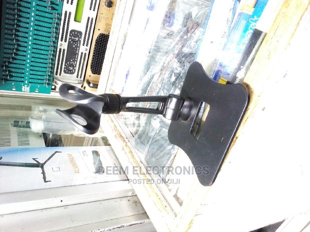 Table Stand - thumbnail 2