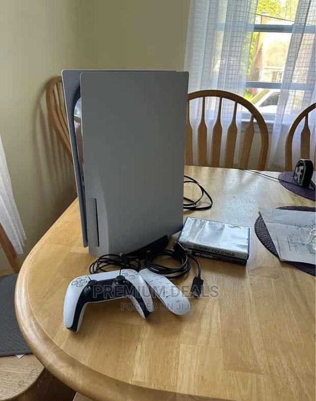 Home Used Ps5 Standard With Games