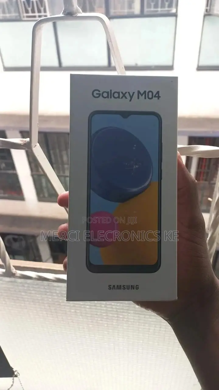 New Samsung Galaxy M04 128 GB Black