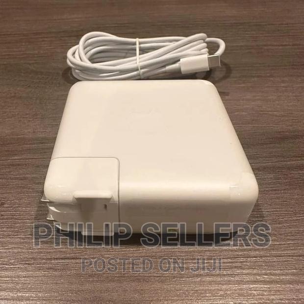 Apple Original Macbook Chargers 
Call - thumbnail 2