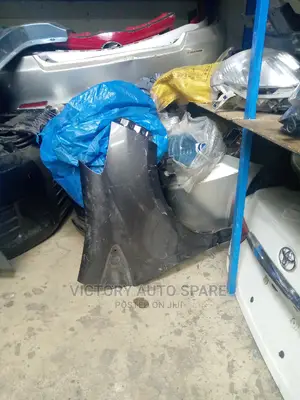 Vitz Wing/Fenders 2014/2015/2016