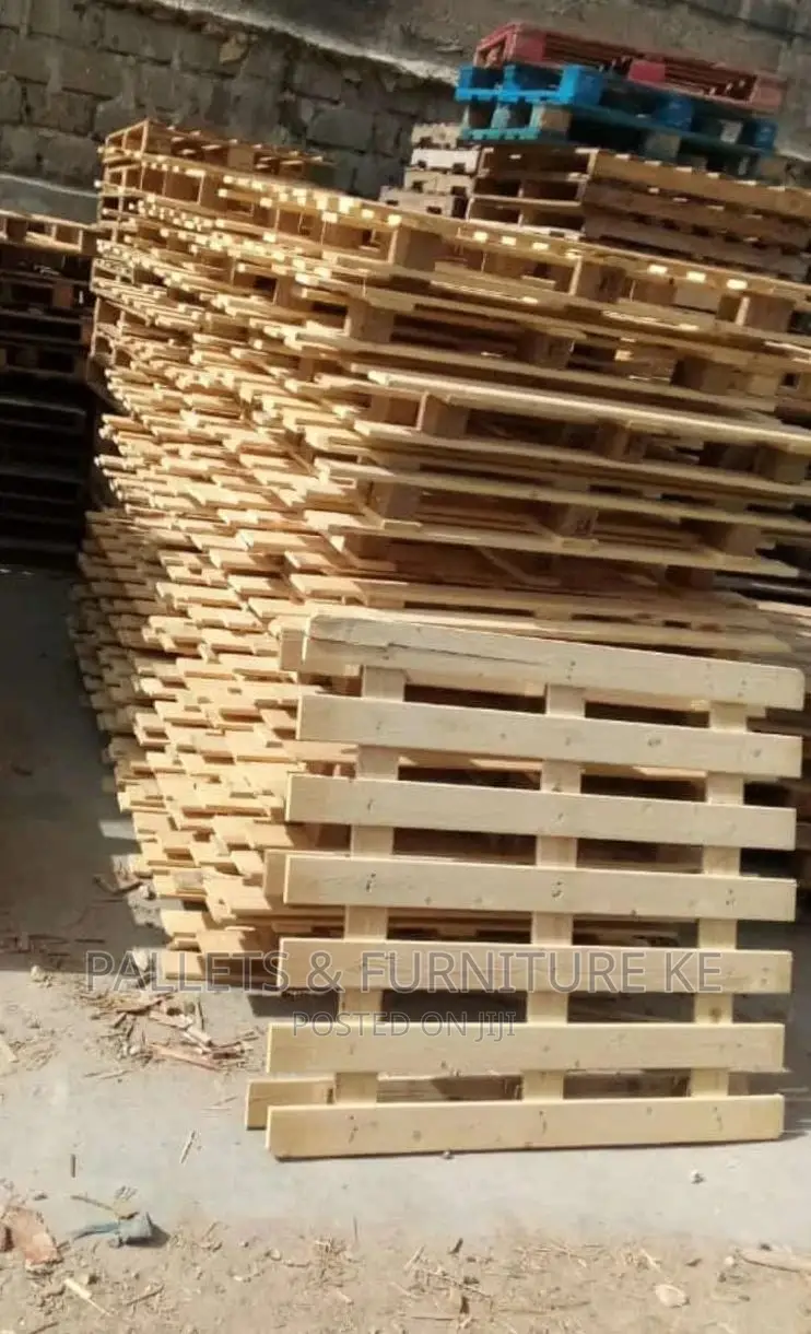 4 Way Pallets