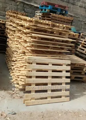 4 Way Pallets