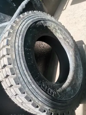 315/80r22.5 Kumho Tyre (Dipp
