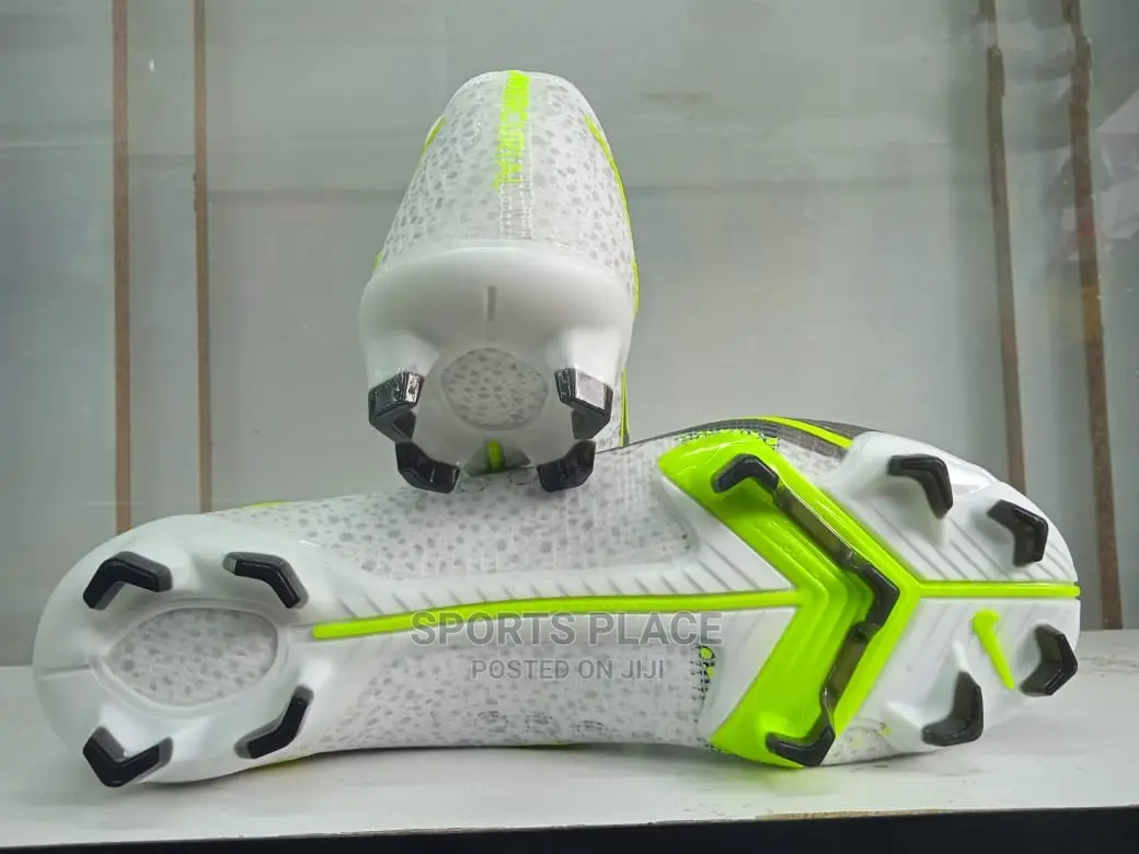 Mercurial Dragonfly Football Boots