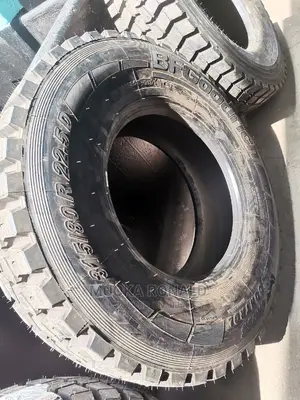 315/80r22.5 Bf Goodrich Tyre Made in Romania (Diff