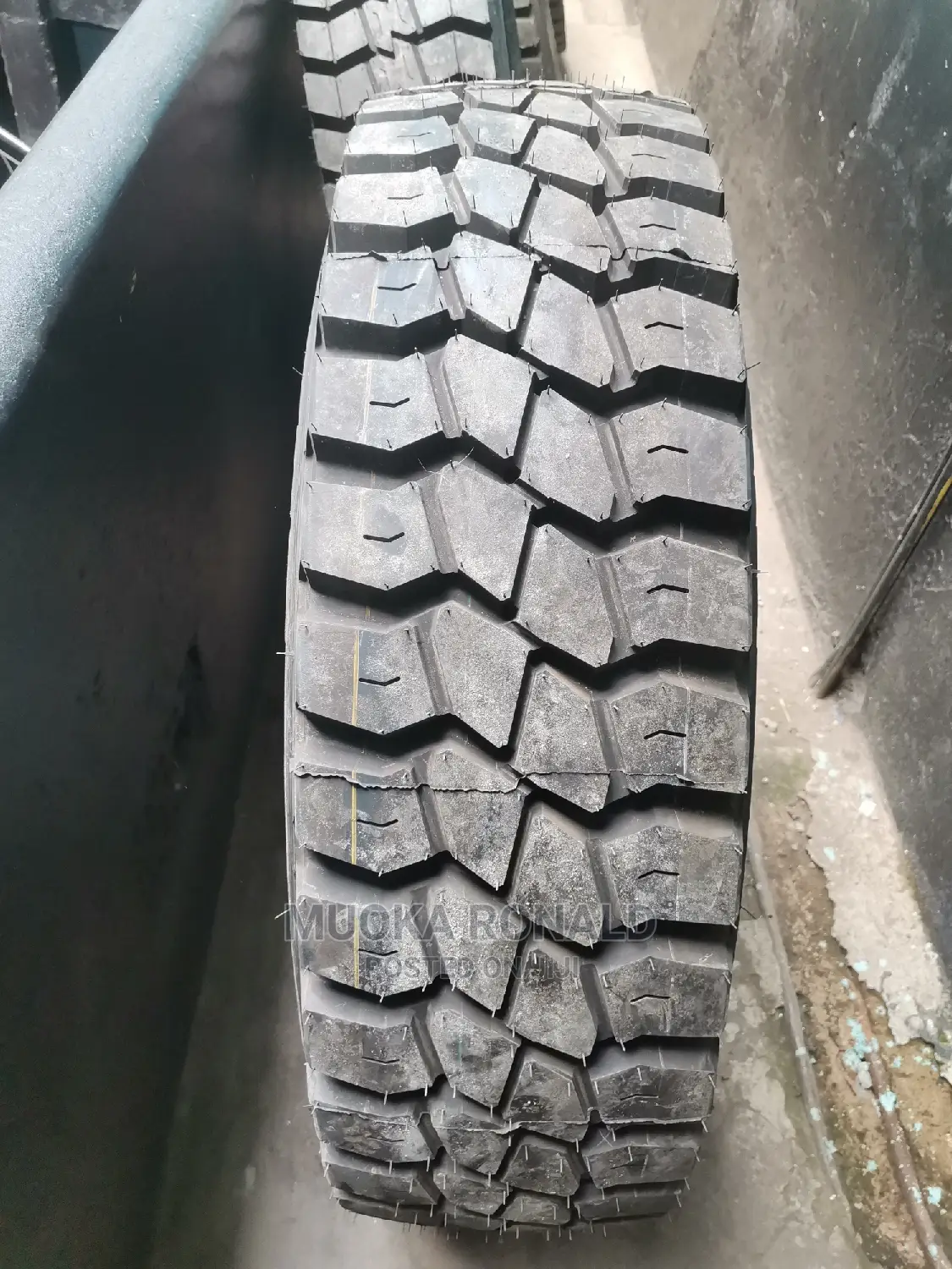 315/80r22.5 Bf Goodrich Tyre Made in Romania (Diff
