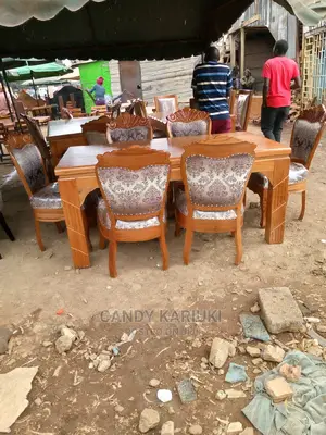Elegant Wooden 6 Seater Dining Table Set