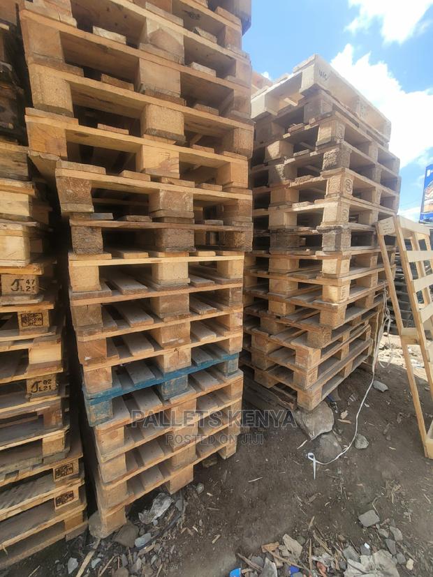 Wooden Pallets- SHO
