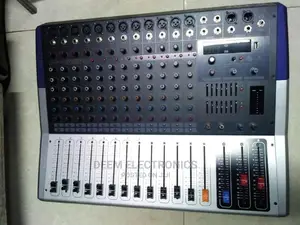 Powered Mixer 12channel Pro Mixer