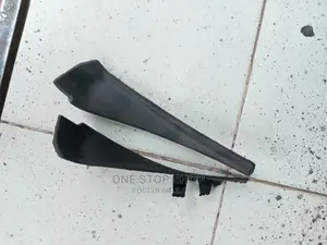 Xtail T32 Windscreen Finisher ( Each)