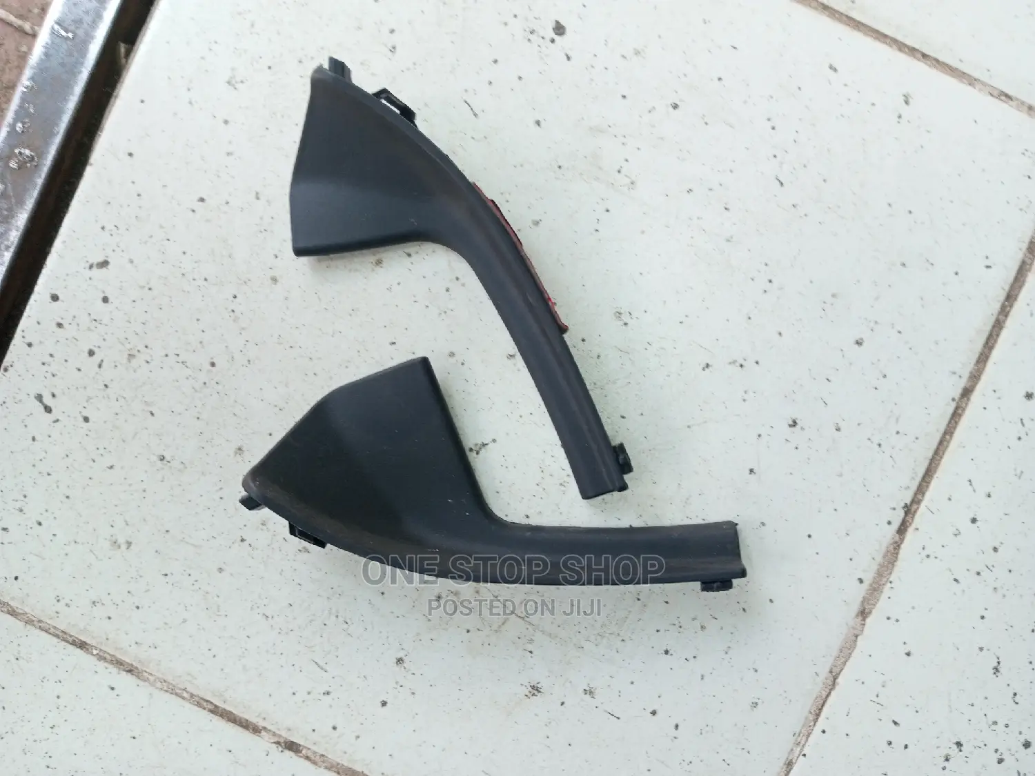Replacement Tiida Windscreen Finisher (Left or Right Each)